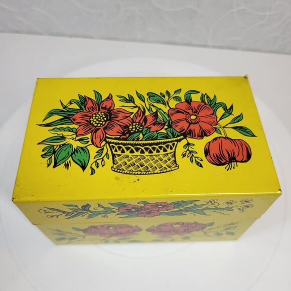 Vintage Syndicate Mfg Recipe Box Yellow Red Floral Metal Tin with Divider Cards - Picture 16 of 16